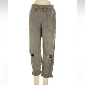 Aerie Distressed Cargo Jean